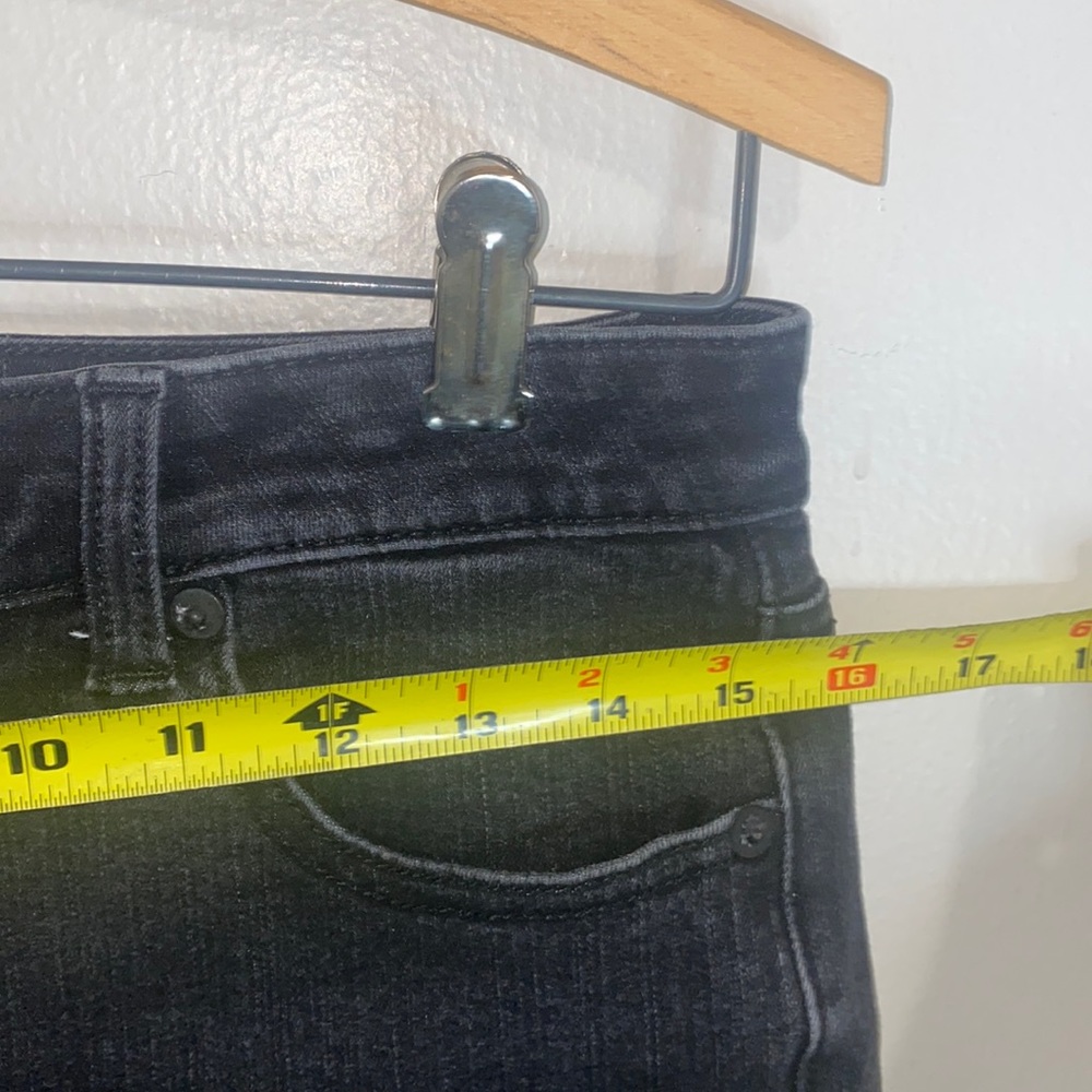 🪼Comfy Black American Eagle Jean shorts! - Picture 6 of 8